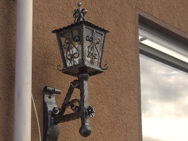 Schmiedeeisernes Fenstergitter